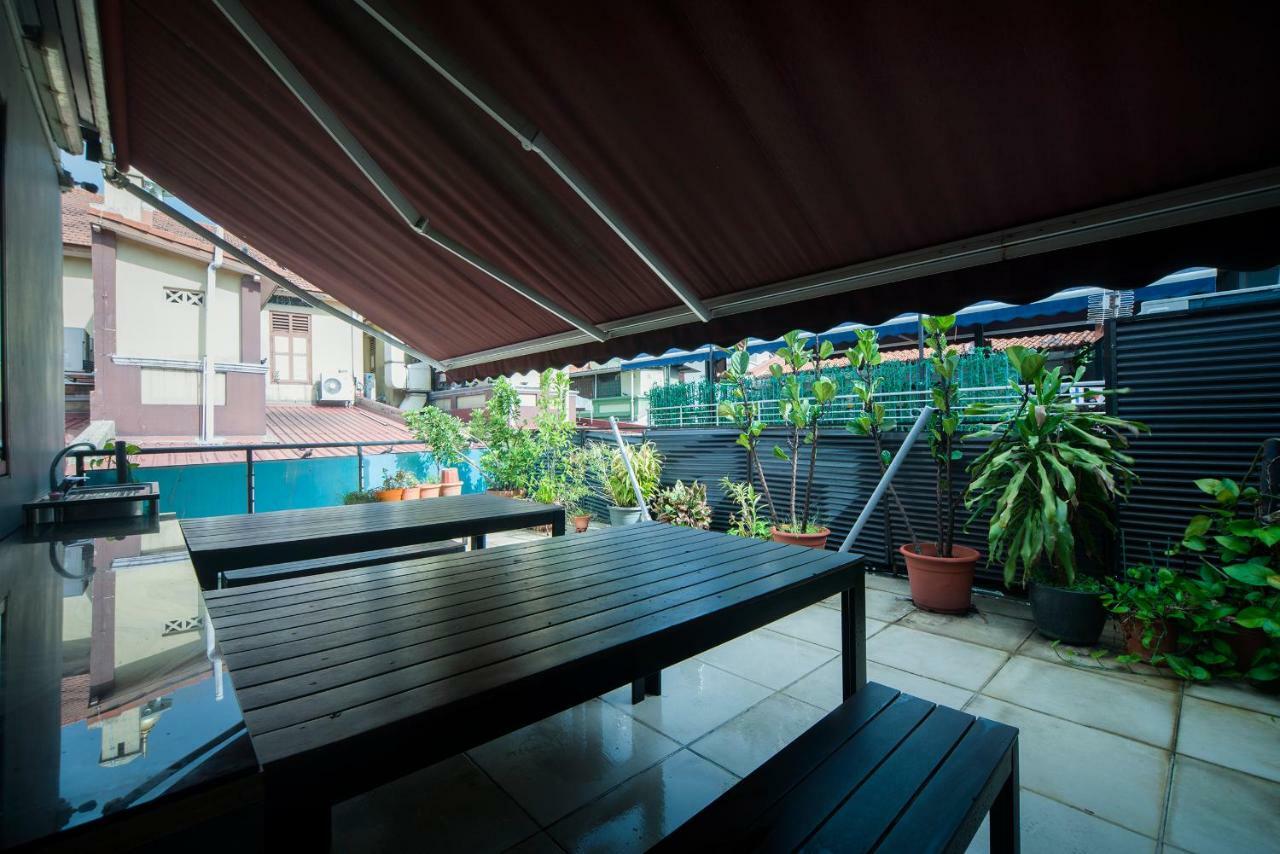 Breeze Nhà trọ Singapore