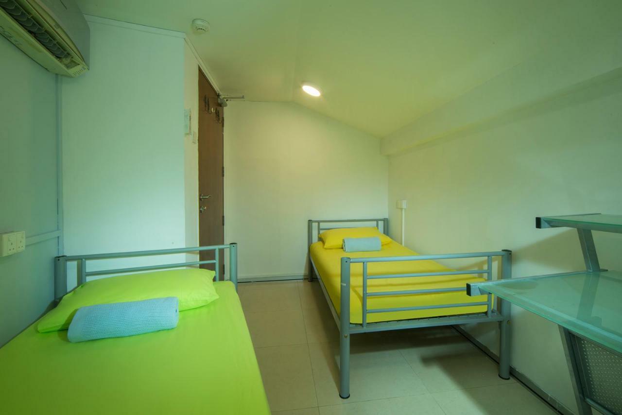 Breeze Hostel *